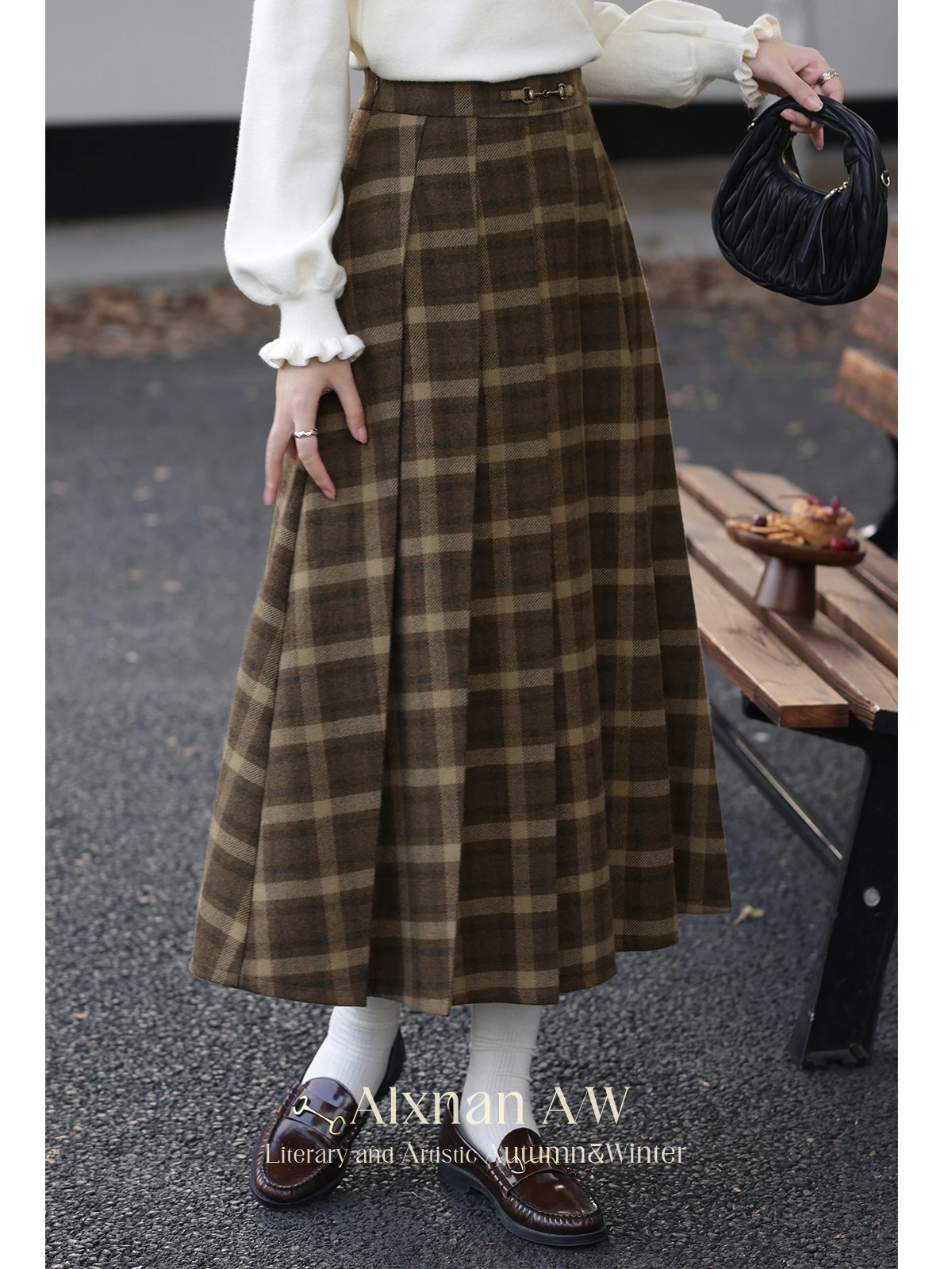 暖かい格子柄スカート レディース カジュアル ミッドウエスト Aライン シルエット おしゃれ 細見え 冬 2025 新作 Deer South