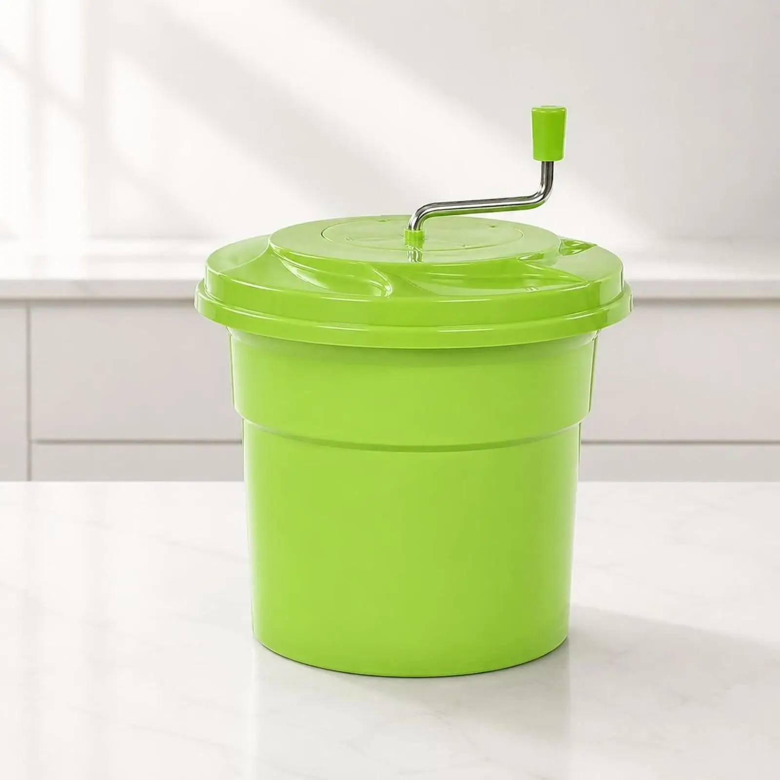 Hand Operated Salad Spinner Plastic Vegetable Washing Basket with Drain Hose for Lettuce Drying Kitchen Fruit Cleaner Tool