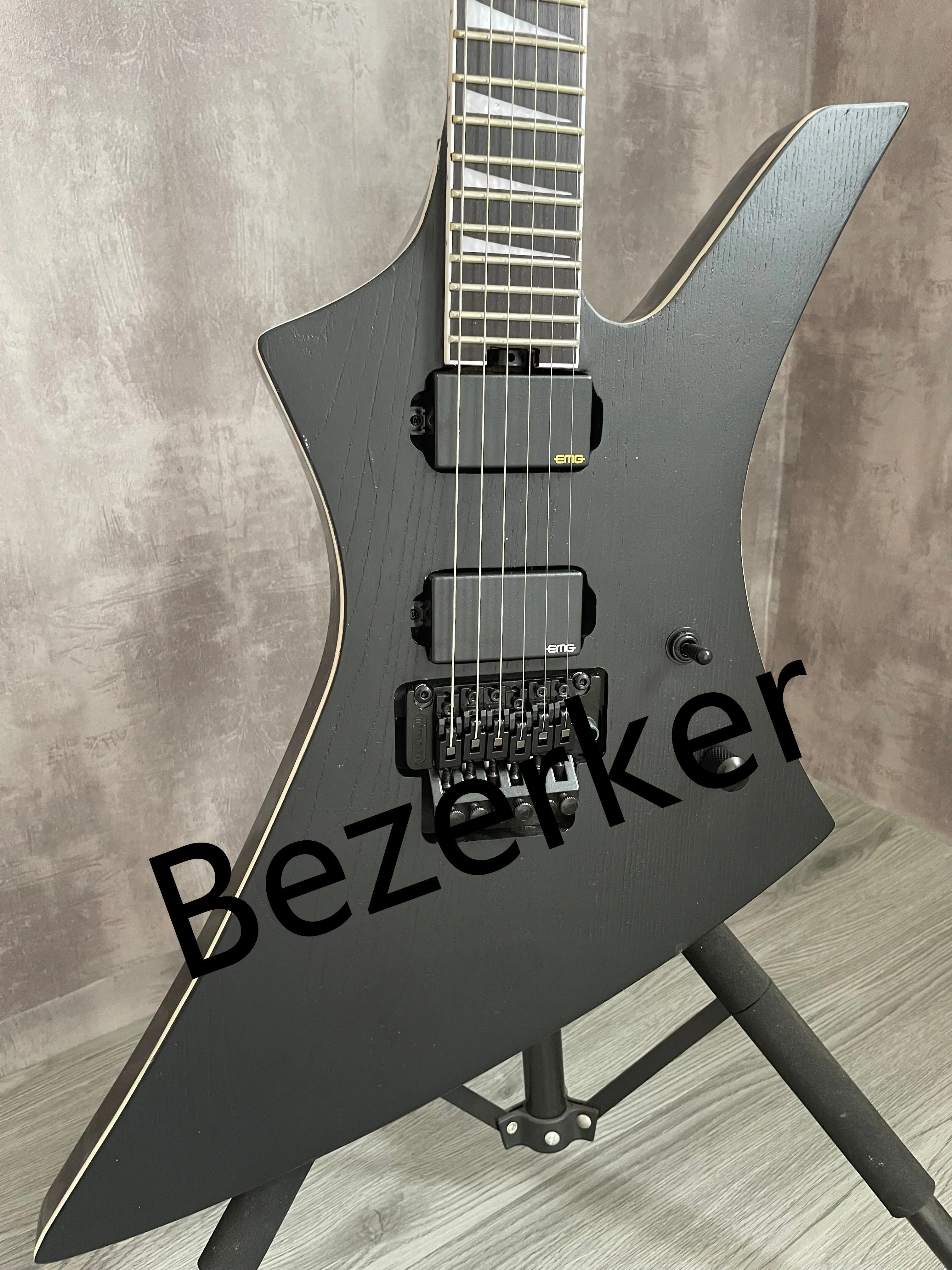 High-end  Black JK Electric Guitar Floyd Rose Vibrato Rosewood Fingerboard