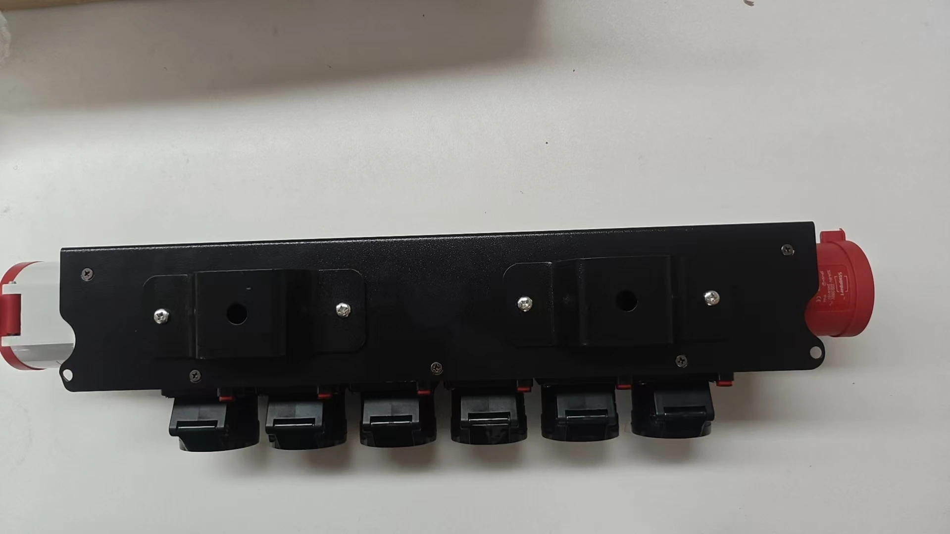 Stage Power Distribution Box 32A 5P In 16A Out 6 Channel Industrial Power Distributor For Stage Show