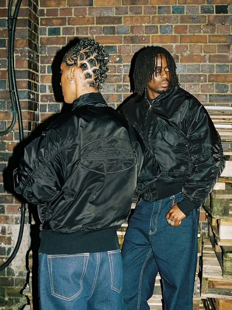 

Thickened Short Flight Jacket for Men with Embroidered Logo Back Casual Loose Cotton Outerwear Warmth Youth Popular Style