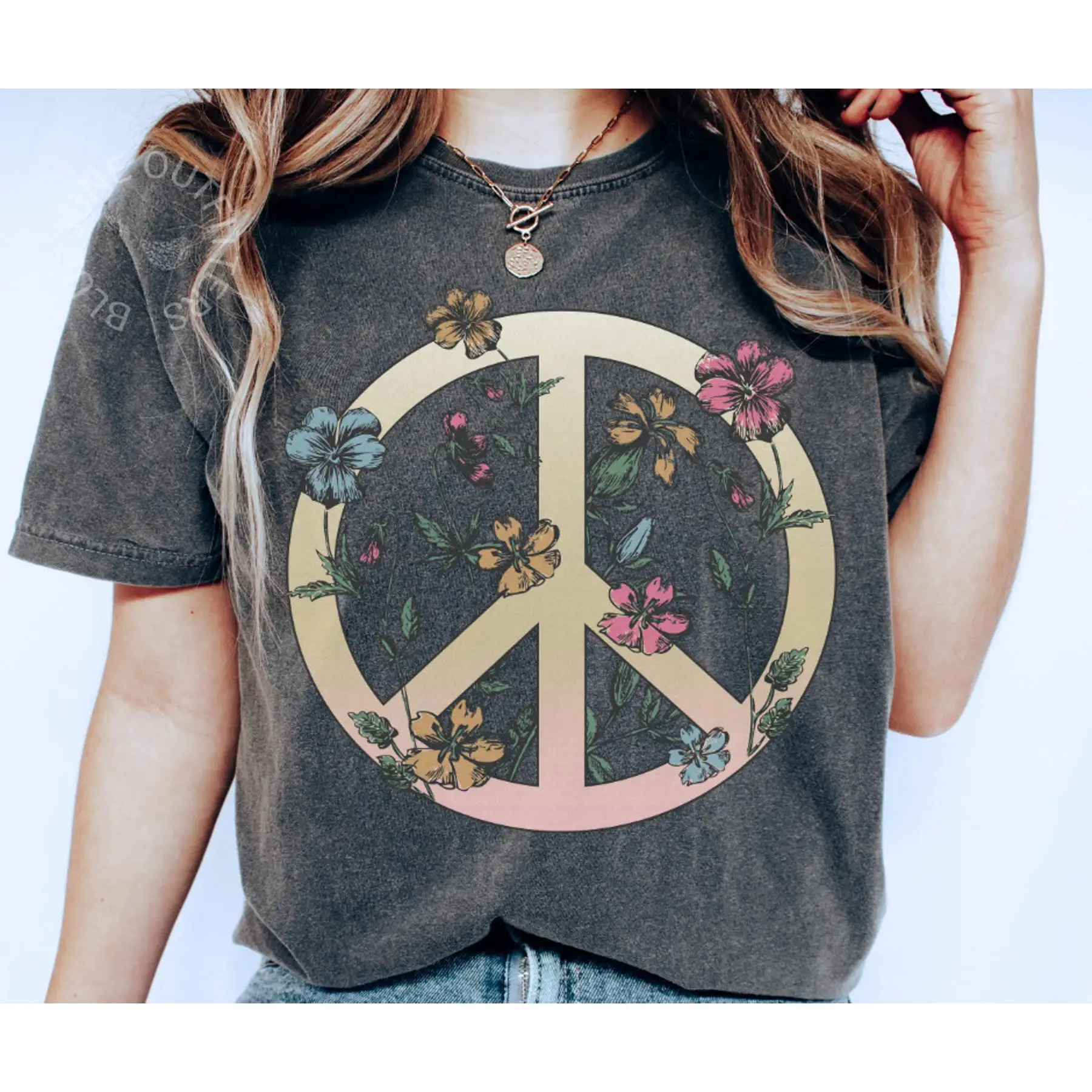 RETRO PRESSED FLOWERS AESTHETIC TEE BOHO PEACE SIGN TEE GROOVY HIPPIE SHIRT