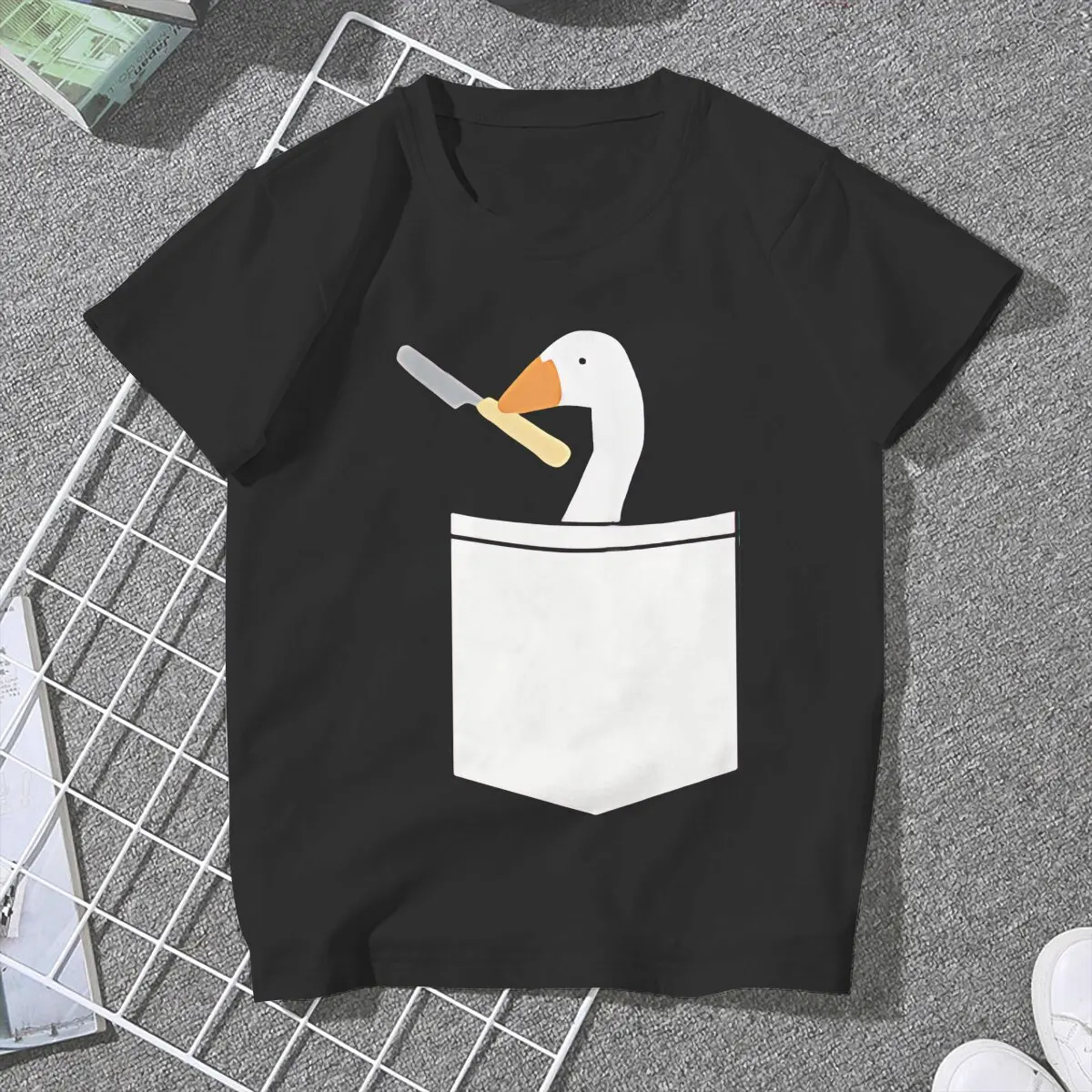 Untitled Goose with Butter Knife in a Fake Pocket Women Tshirts Untitled Goose Game Aesthetic Vintage Female Clothing