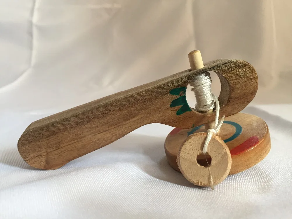 

1 PCS Pull Line String Wood Spin Top Toys Spinning Tops Gyro With Handle N Wick Set Wooden Spinner With Launcher N Rip Cord Toy