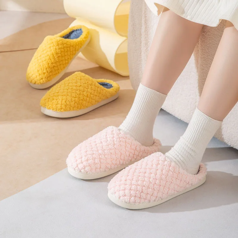 Crestar Classic Cotton Slippers For Women Winter Indoor Warm Cozy Home Shoes Couple Bedroom Leisure Anti-Slip Platform Slippers