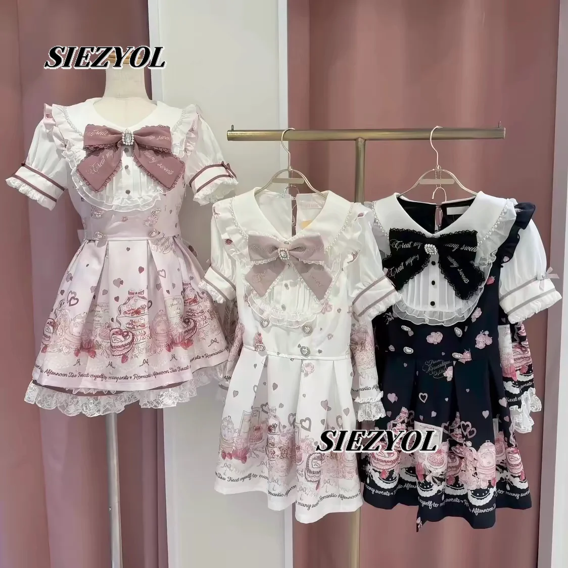 Japanese Mass-produced Sweet and Cute Printed Doll Collar Dress Splicing Navy Lace Short-sleeved Bow Op Dresses and Shorts Set