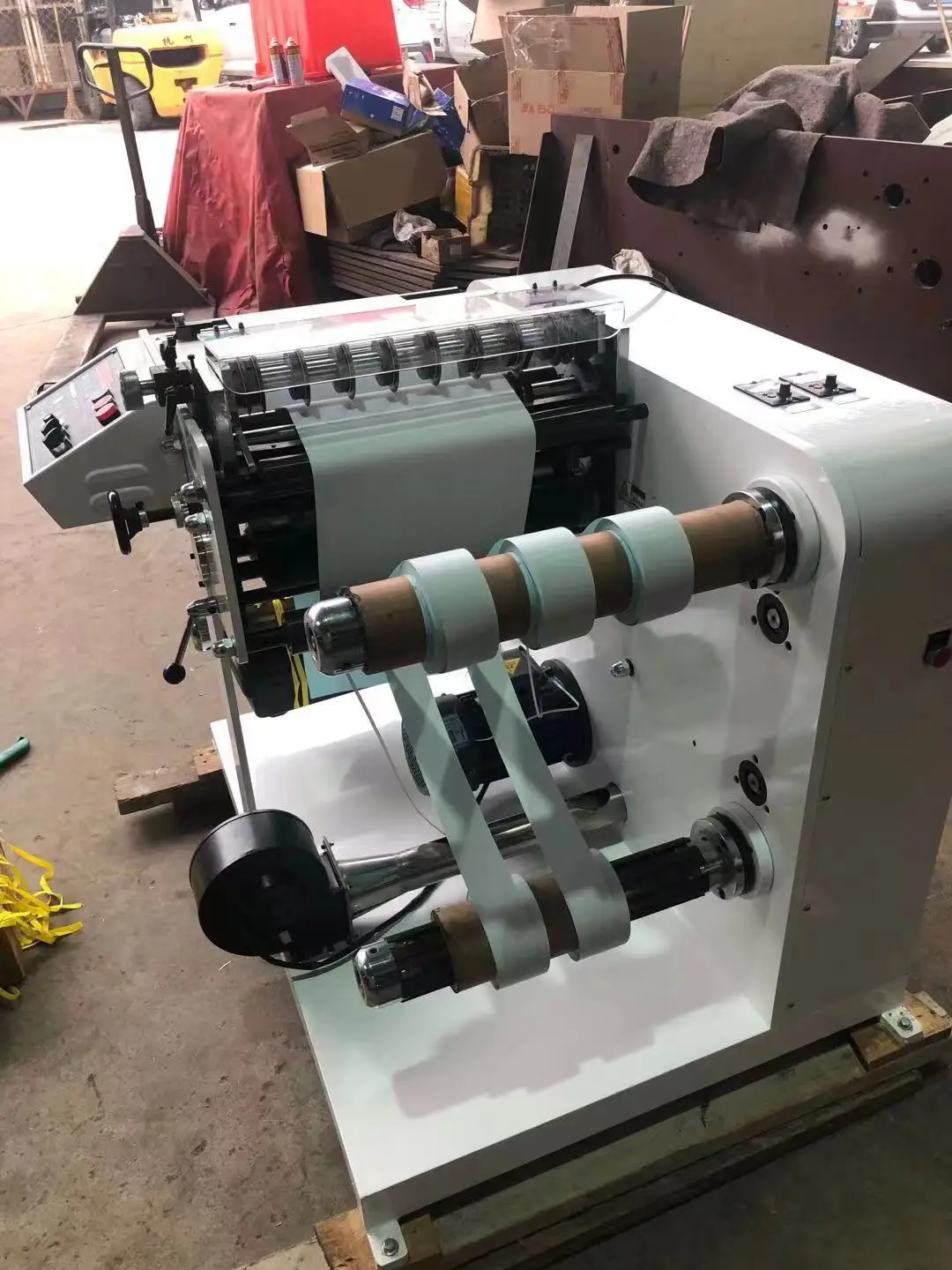 ماكينة إعادة لف قطع الورق اللاصق الأوتوماتيكية، ماكينة إعادة لف ملصقات إيبوكسي PVC #5