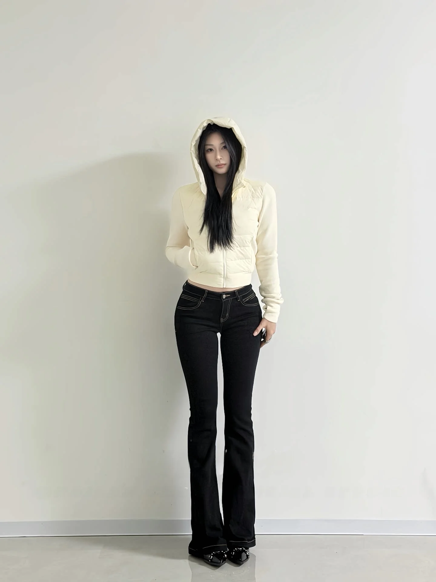 

Low Waist Slim Fit Micro Flared Denim Jeans Women's High Rise Versatile Slimming Hip Enhancing Four Way Stretch Cotton Elastic