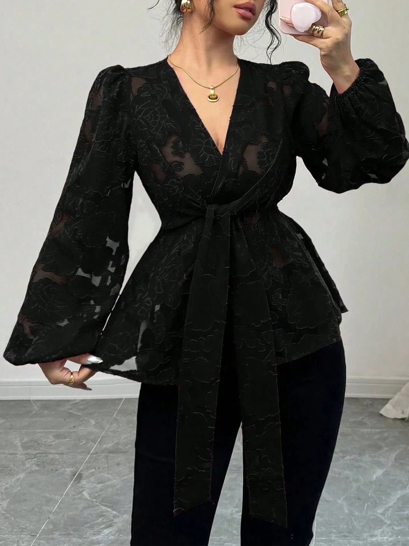 Autumn Winter Blouses 2025 Women's Mature Vibe Full Print Long Sleeve Round Neck Fitting Slim Casual Blouses