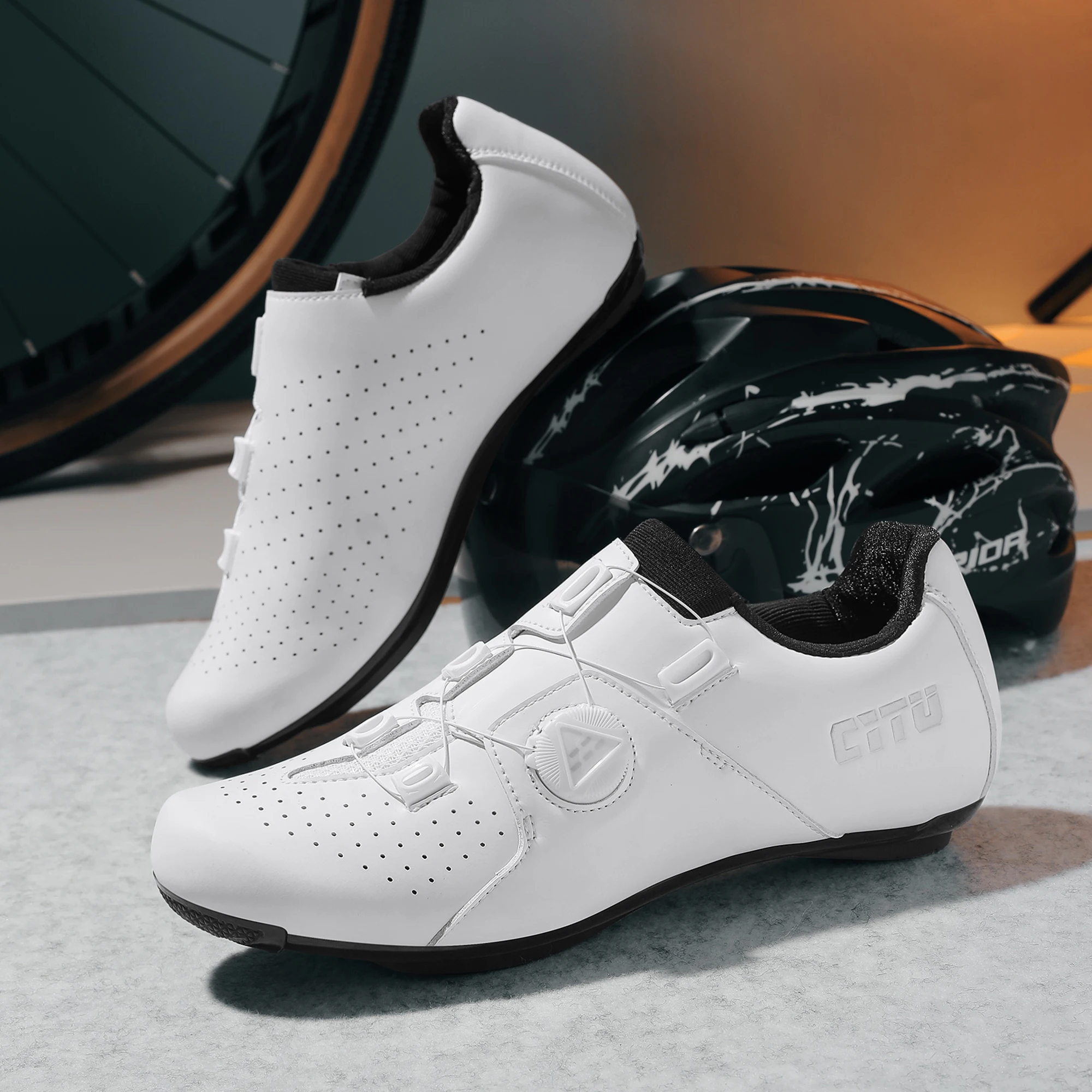 

Summer professional cycling shoes road bike lock shoes both men women hard soled breathable lock free mountain bike riding shoes