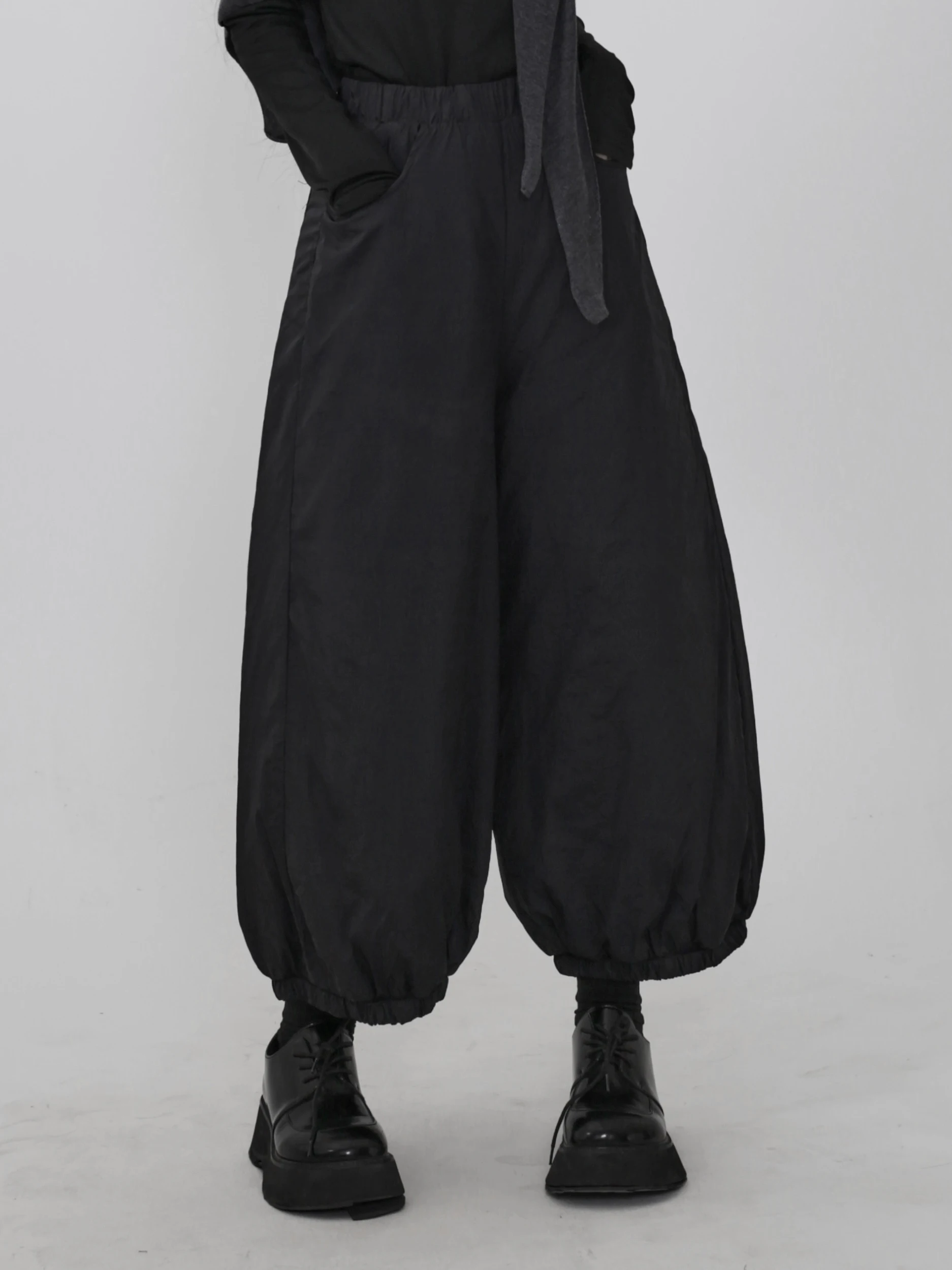 

High Waist Wide Leg Pants Women's Thickened Autumn Winter Cotton Pants Lantern Design Bloomers Dark Style Fashionable Versatile