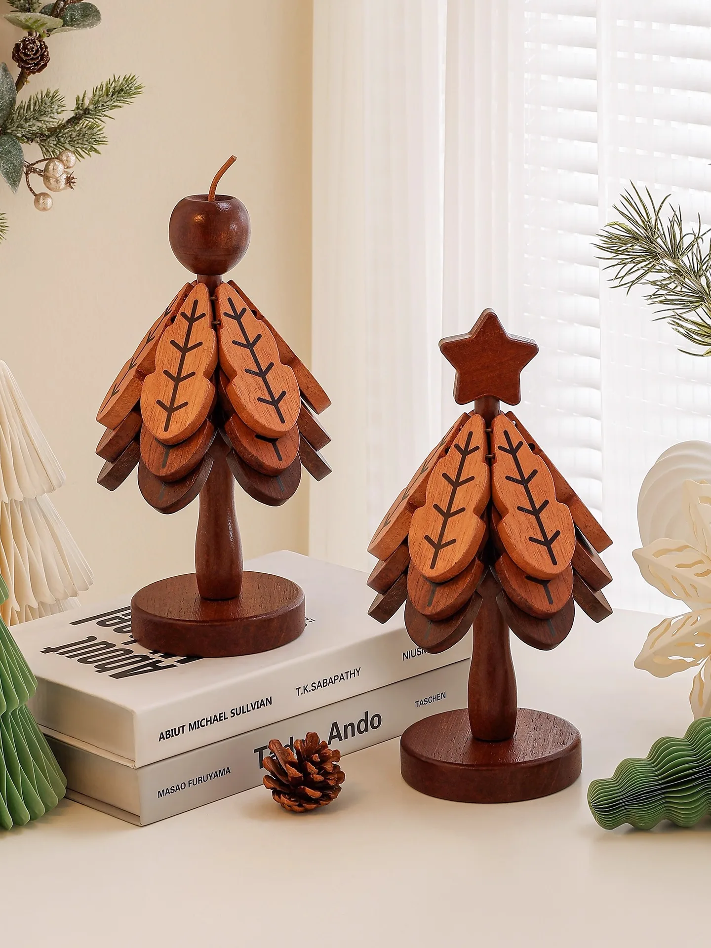 

1/Set High end Christmas Tree Insulation Mat Dining Table Decoration Solid Wood Coaster Heat-resistant Cup Mat Placemats Pot