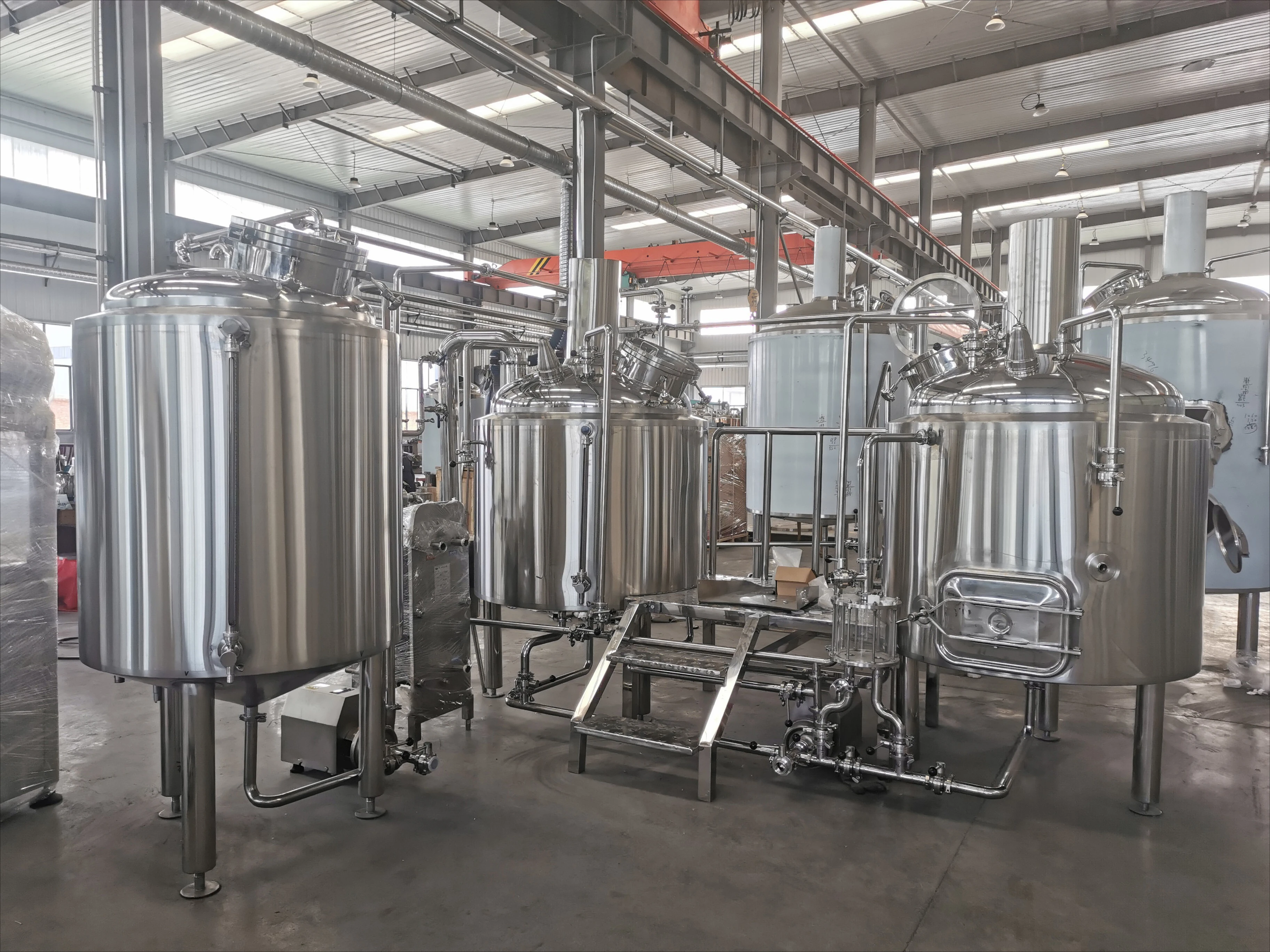 200L Mini Craft Beer Brewery Plant Equipment With 400L Fermenting Tanks