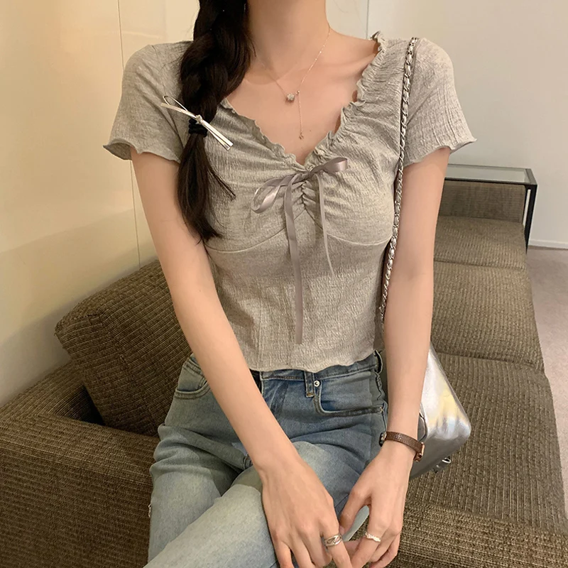 

CASUMANL Brand French Style V-neck Womens T-shirt 2024 New Summer Tie Up Bow Sweet Cuteore Mujer Short Sleeve T-shirt Tops Sexys