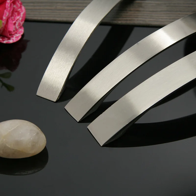 มือจับตู้ ลูกบิดประตู อลูมิเนียมอัลลอยด์ มือจับตู้ครัวแบบขัดเงา มือจับลิ้นชัก เฟอร์นิเจอร์ทันสมัย อุปกรณ์ฮาร์ดแวร์