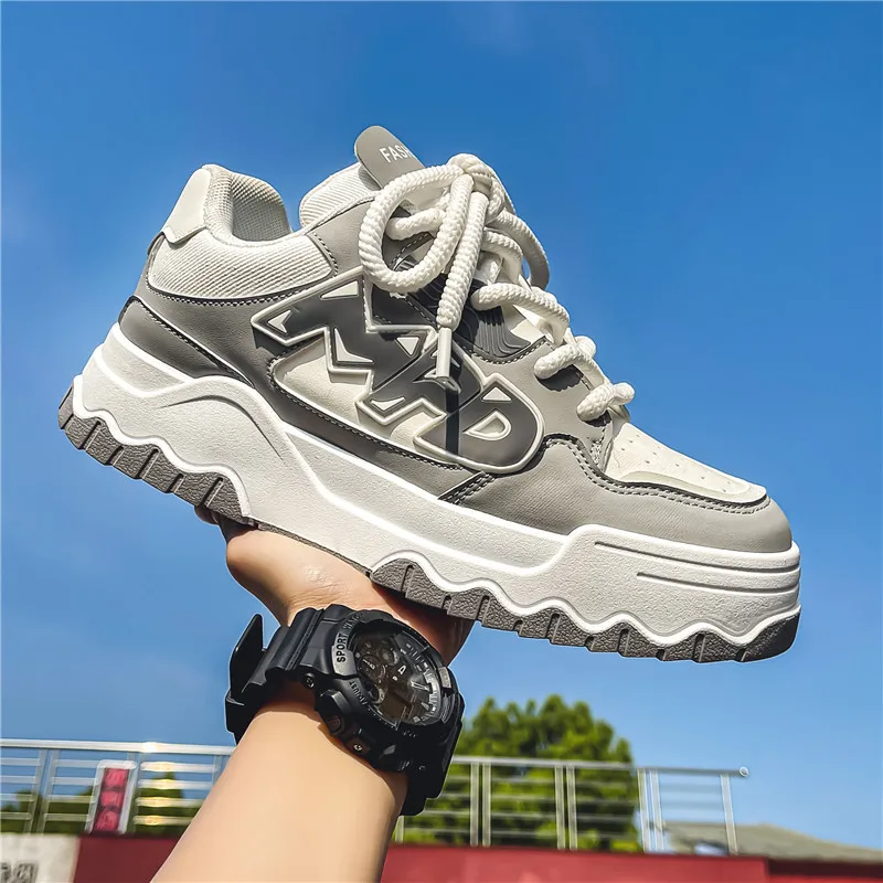 

Модная противоскользящая износостойкая мужская обувь на толстой подошве, осень 2023, новая мужская повседневная обувь, удобные и легкие кроссовки