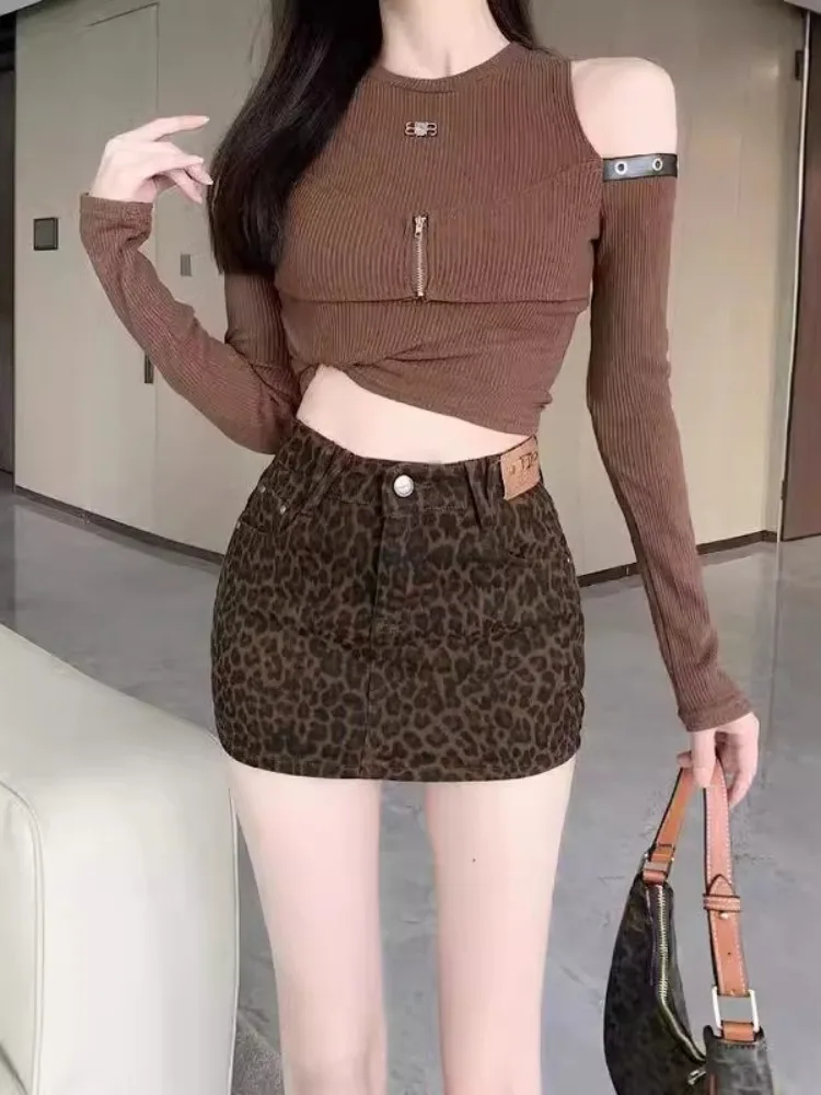 

Весна 2026: Эластичная джинсовая мини-юбка с леопардовым принтом, пэчворк, облегающая, модный дизайн, повседневный городской стиль