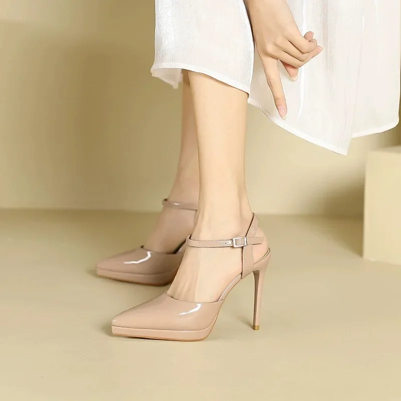 2024 New Fashion Solid Color Buckle Comfortable Single Shoes Pointed Toe Workplace Banquet Women's Shoes One-line Buckle