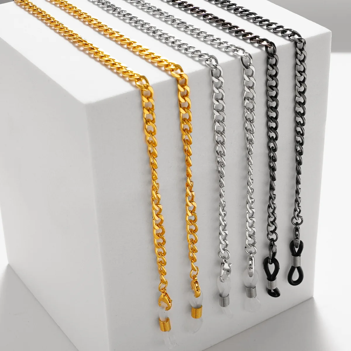 Simple Link Chain สําหรับแว่นตาหน้ากากเชือกเส้นเล็กผู้หญิงผู้ชายสแตนเลสสตีลสีแว่นตากันแดดโซ่แว่นตาสายคล้องคอของขวัญ