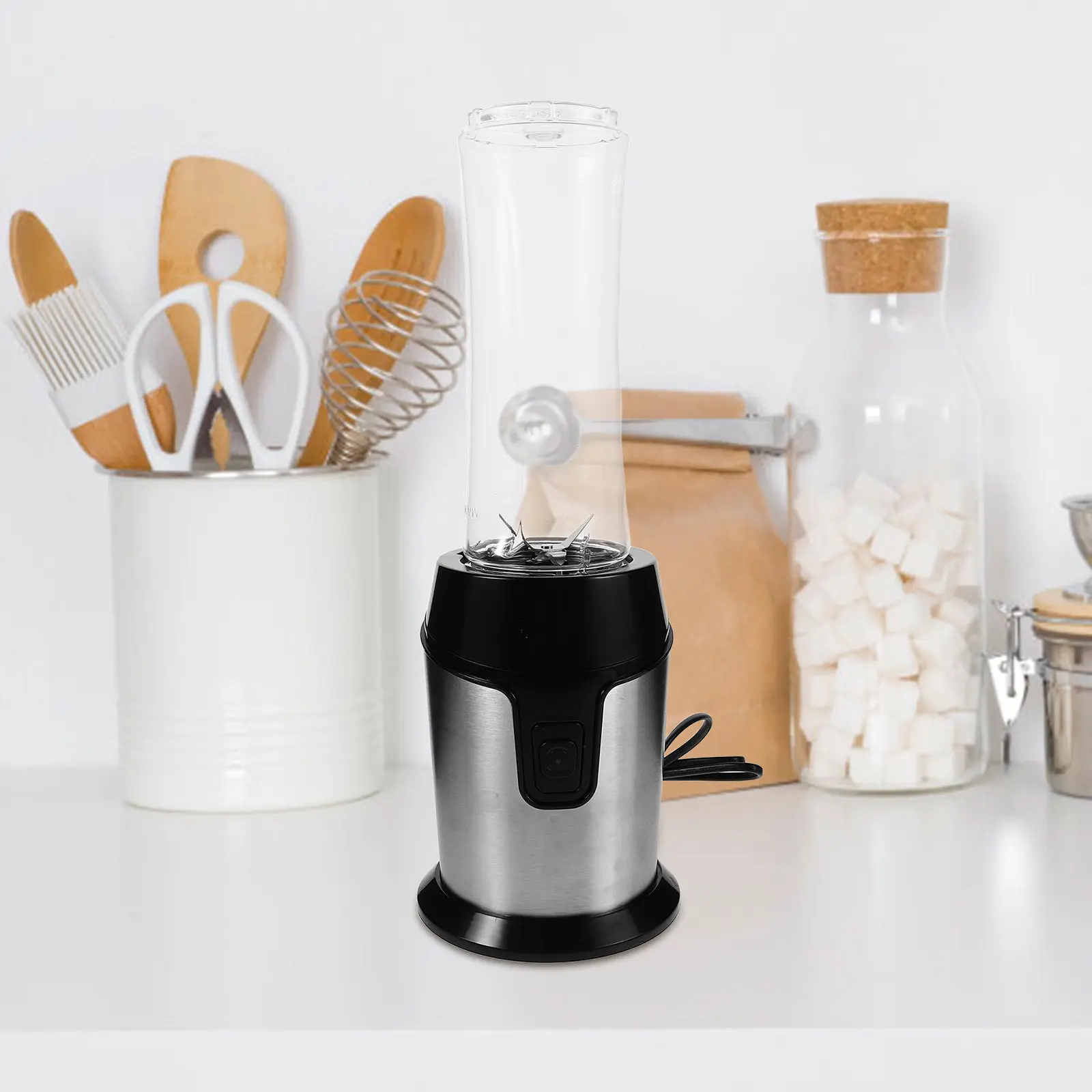 1Set Small Portable Blender Mini Juicer Cup 600ml for Fresh Juice Smoothies Travel Office Home Personal Juicer Mixing Machine view 2