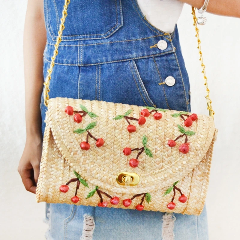 Woven Shoulder Bag with Lock Delicate Design Room Decor Popularity Improvement Female Bag Built in Bag for Phone Purse