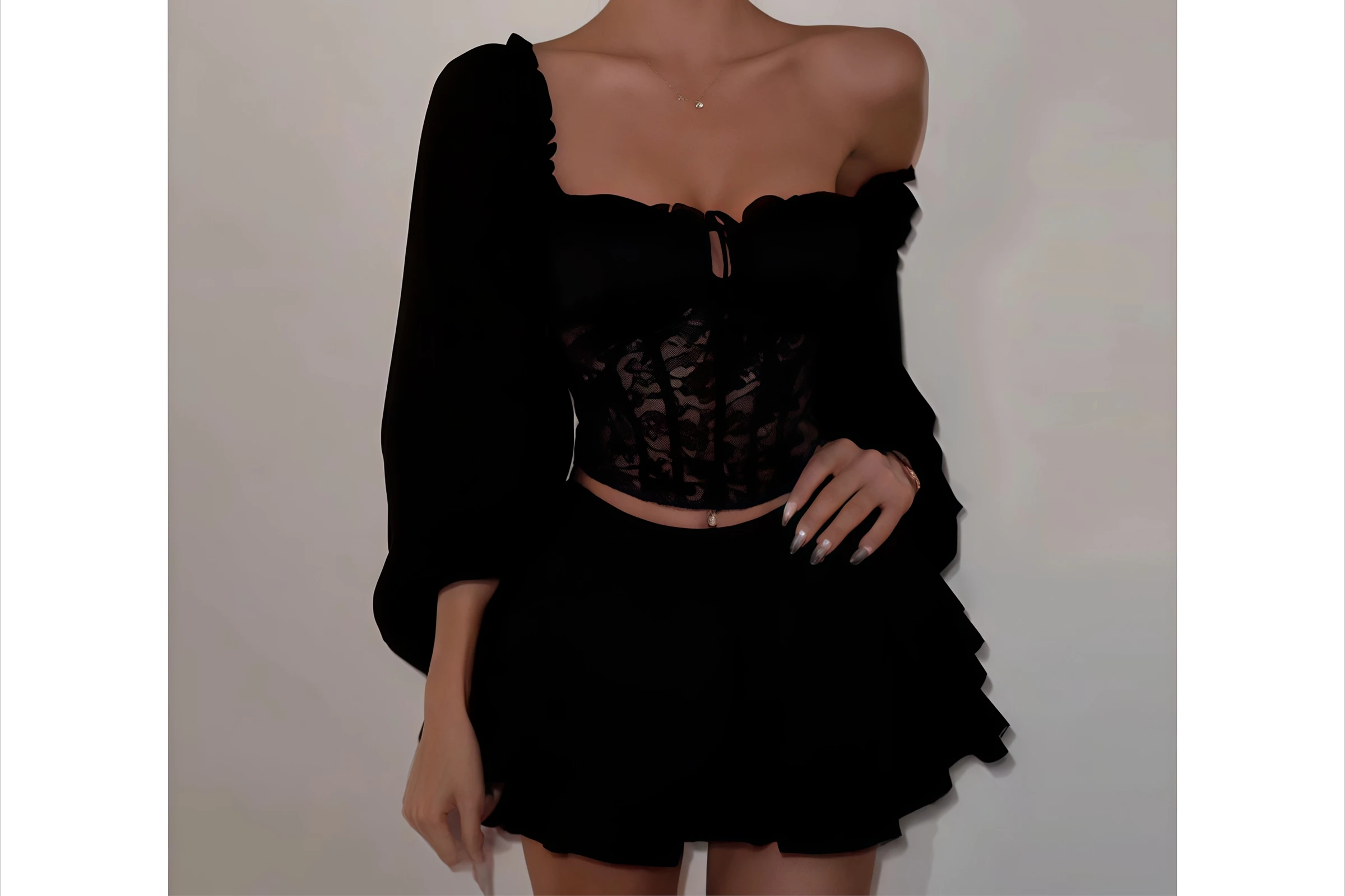 202 Nowa, ekskluzywna bluzka damska z koronkowymi wstawkami i bufiastymi rękawami na jesień