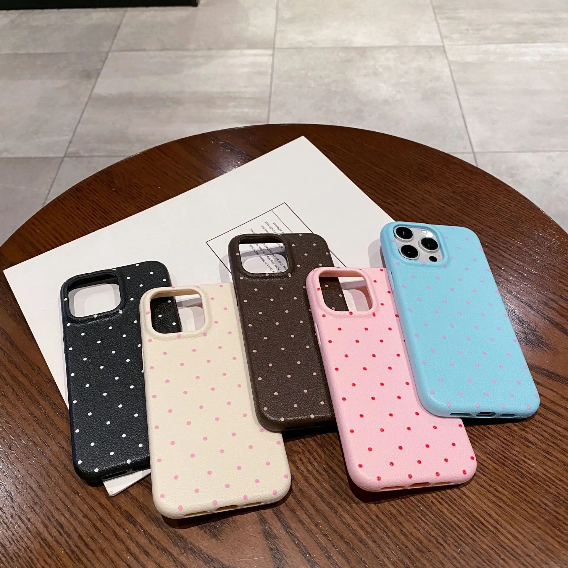 Simple polka dot Apple 16promax/15pro anti-drop 12Pro all-inclusive 13PRO soft case leather pattern mobile phone case
