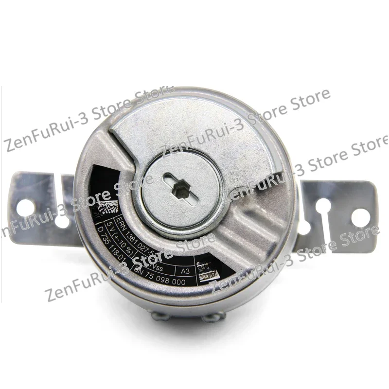 

ERN1381.027-512/M4 ID:735118-01