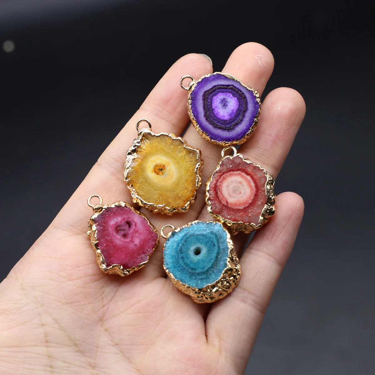 10PCS Random Color Wholesale Natural Crystal Cluster Pendant Jewelry Making DIY Necklace Earrings Accessories Gift 22x22mm