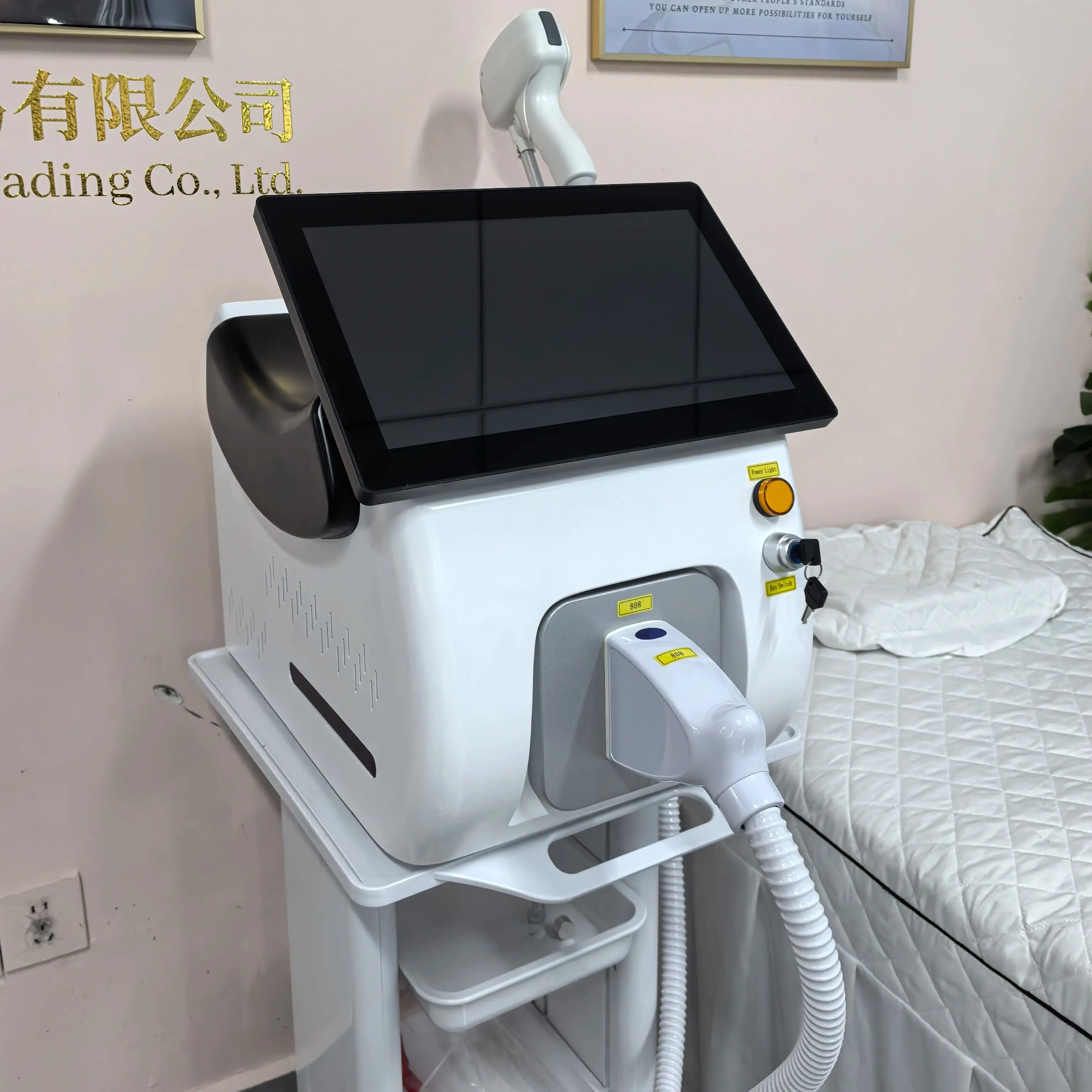 

NEW 5000W FAC 10 Bars Portable Soprano Diode Laser Hair Removal Machine CE/ROHS Certified Alexandrite Laser Permanent Hair