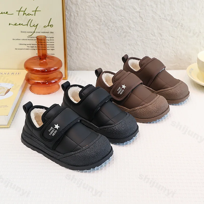 

Хлопковая обувь для девочек, новинка зимы 2024, плюшевая утепленная удобная теплая обувь для мальчиков, легкие нескользящие детские кроссовки на мягкой подошве