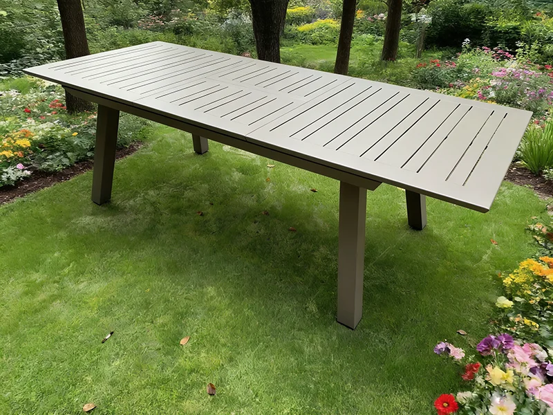 New Design Luxury Contemporary Durable Aluminum Extension Table for Hotel & Villa Farmhouse Use