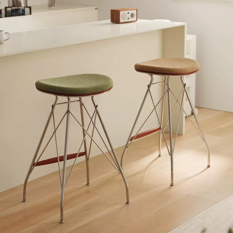 Design Counter Bar Chair High Kitchen Elegant Metal Bar Chair Computer Retro Upholstery Makeup Chaise Velours Home Furniture