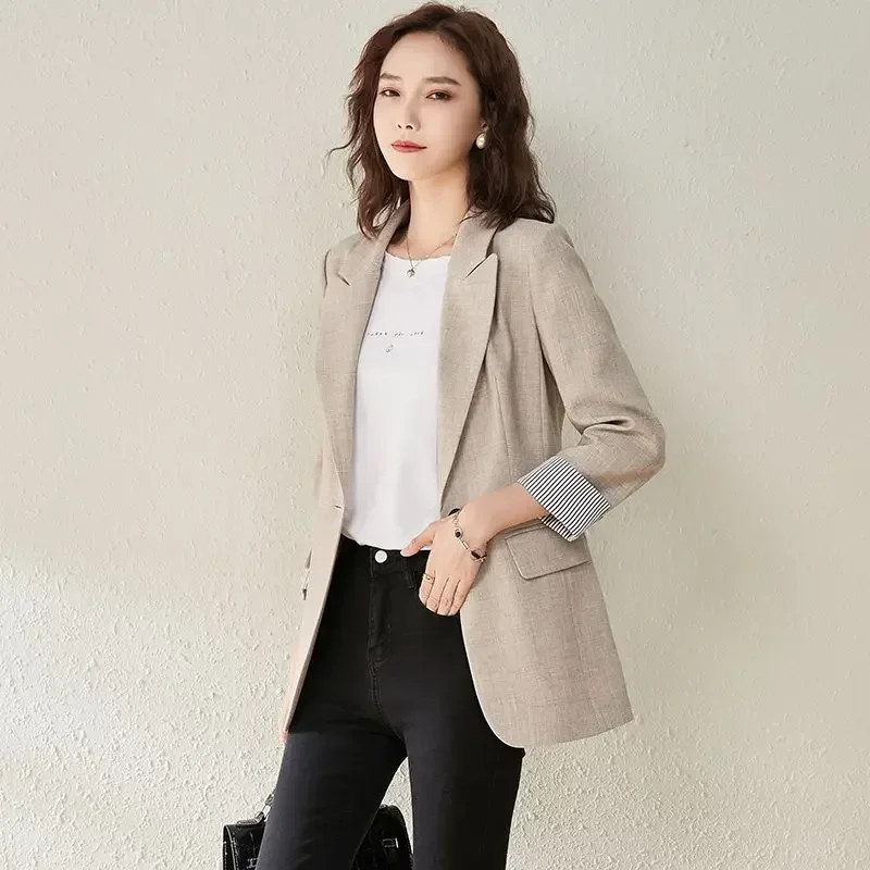 Korean Version of Casual Suit Jacket Women's Spring and Autumn Fashion Simple Temperament Suit Top Office Suit Women's Top New