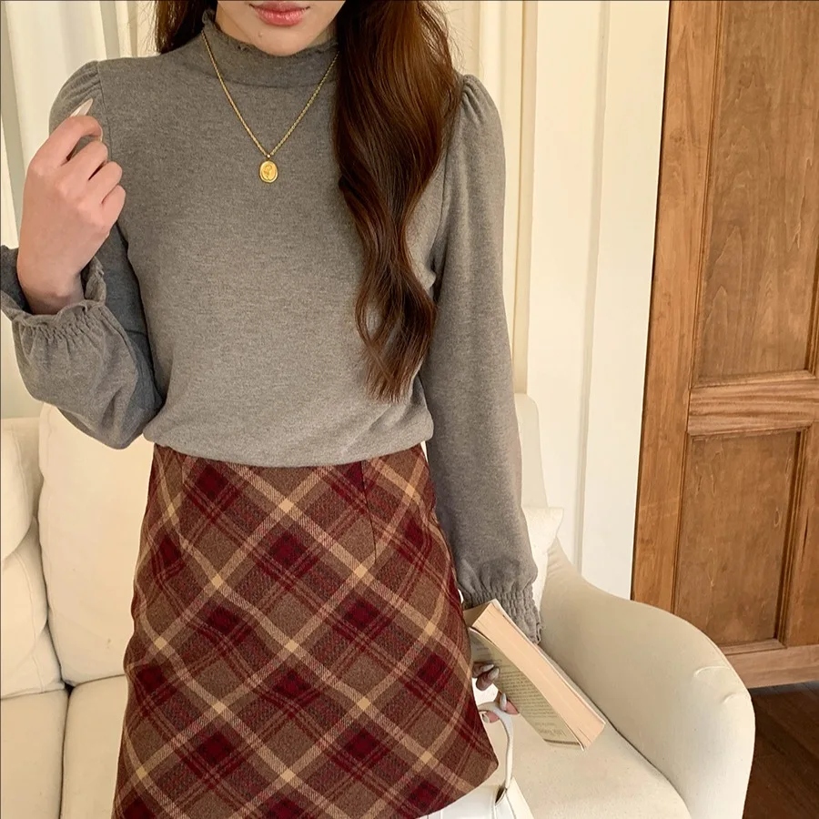 

Women's Winter Casual High Neck Long Sleeve Velvet T-Shirt New Style Comfortable Fit for All Seasons