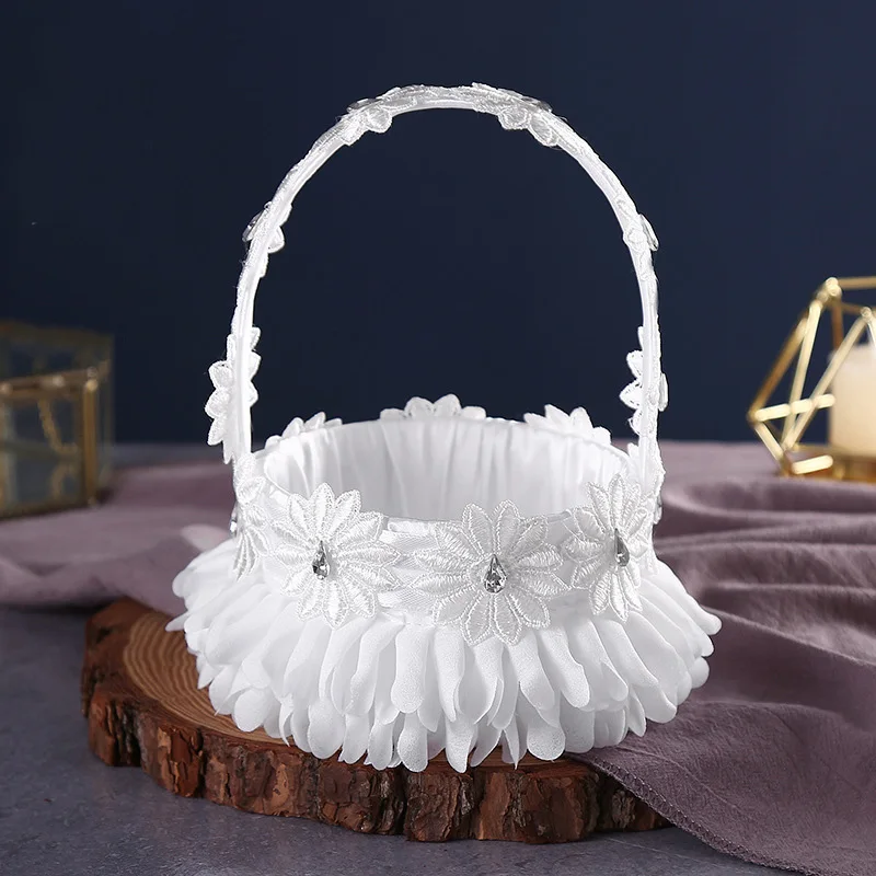 American Wedding Wedding Romantic Delicate Scattering Flower Child Creative Simple Bride Dream Sweet Handmade Warm Flower Basket