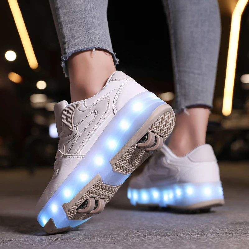 2024 Designer Girls Boys Roller Skate Shoes 4-Wheels New Lovely Sneakers Children Autumn Leather LED Luminous Shoe USB Charging