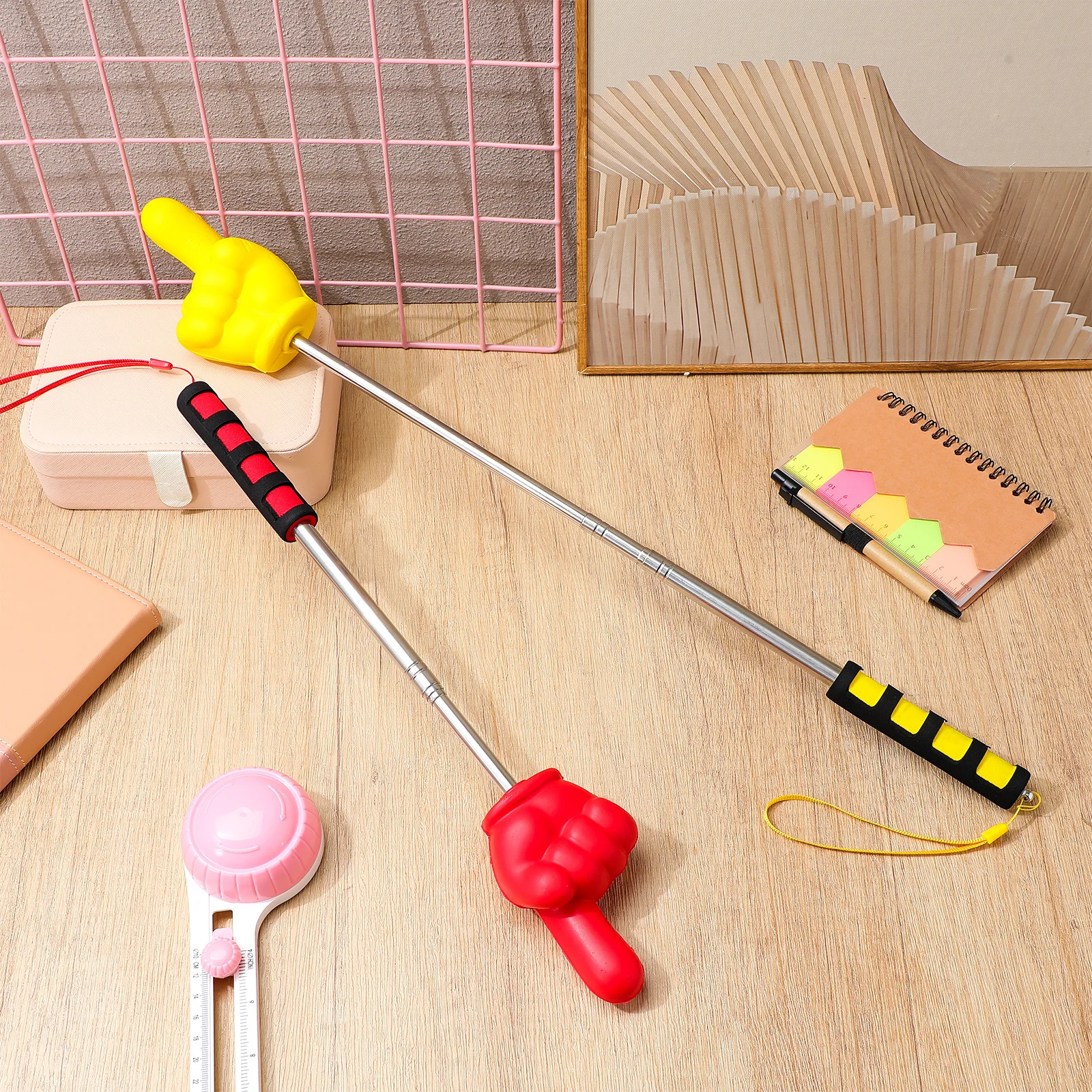 

2pcs Extendable Teaching Stick Soft Handle For Classroom Teacher Hand Finger Sticks