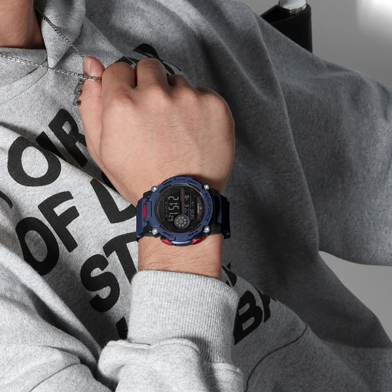 

NAVIFORCE Men's Sports Watch Men's Electronic Watch with Silicone Strap 5ATM Waterproof Luminous Mode LED Backlight Alarm Clock