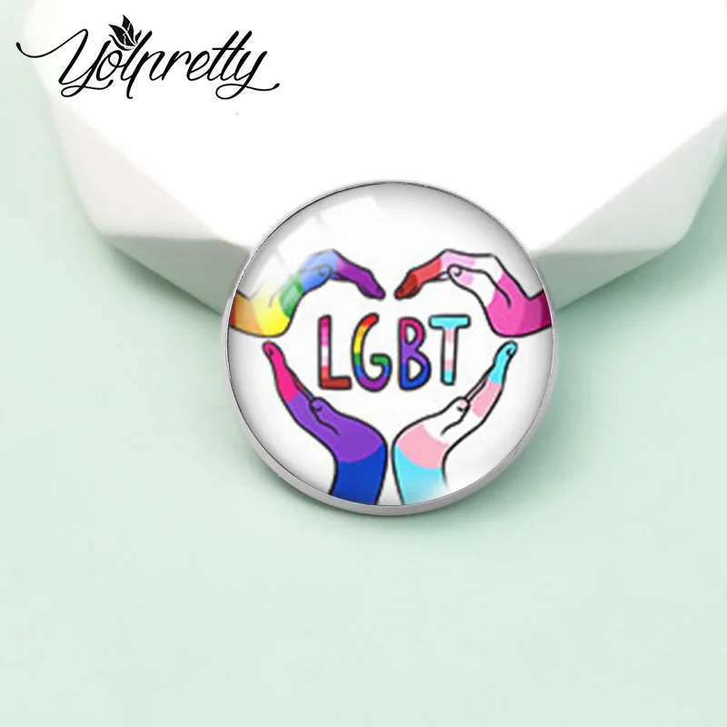 2023 New Arrival Fashion Rainbow Flag Les Gay Bi Trans Love is Love Pride Glass Dome Round Brooch Handcraft Jewelry Badge Pins