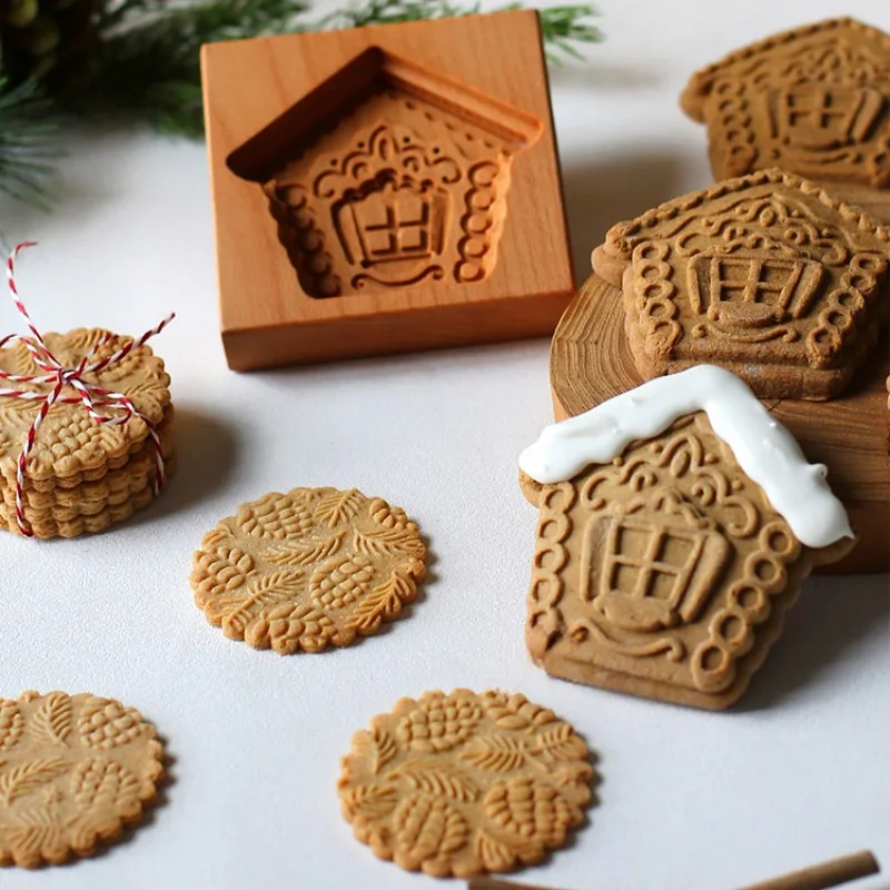 

Gingerbread House Wooden Cookie Mold Christmas Carved Biscuit Embossing Cookie Press Stamps Pastry Maker Baking Tool Bakeware