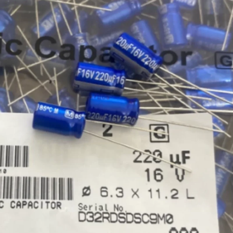 10PCS-100PCS  220UF 16V Fever Sound Capacitor 16V220UF 6 * 11 AM Flash Blue Robe