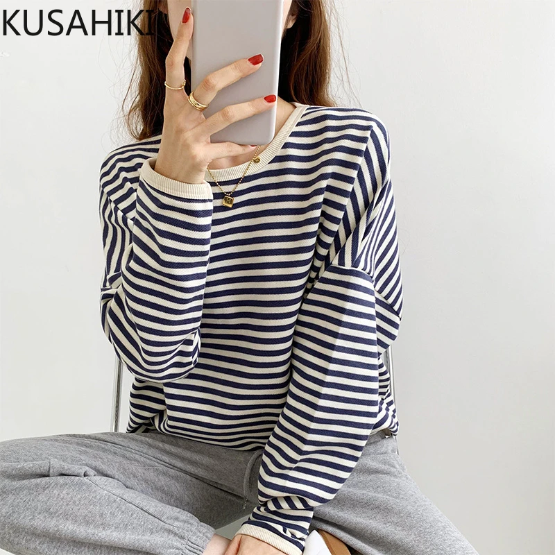

KUSAHIKI Korean Pullover Hoodie Women's Coat Spring Autumn Casual New Style Striped Round Neck Long Sleeved Sweatshirt