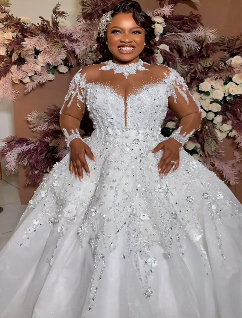 

New African Crystal Wedding Dress 2023 Long Sleeves Beaded Puffy Arabic Bridal Gowns 3D Flower Lace Plus Size Vestido De Noiva