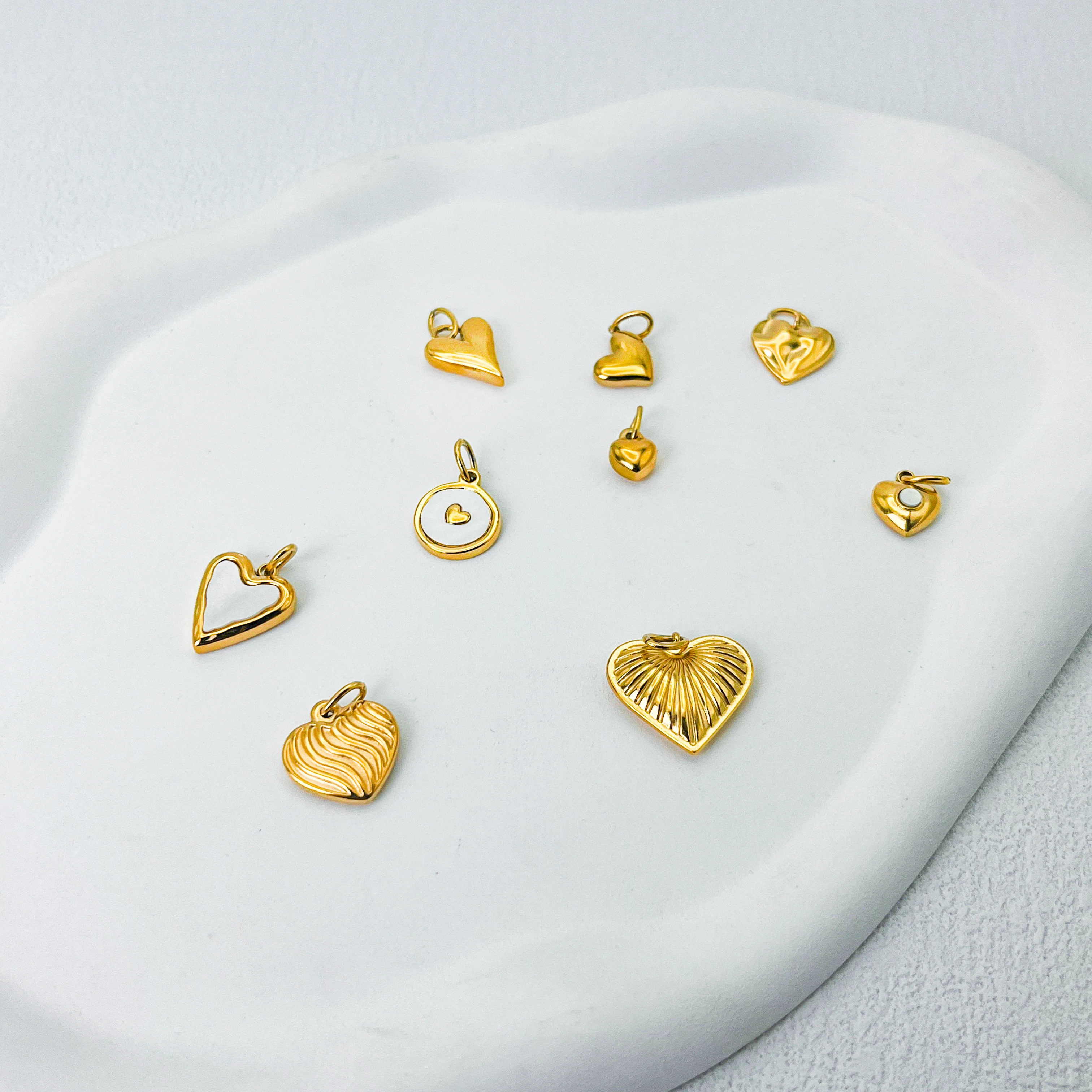 Hiraeva Edelstahl Gold Herzanhänger Charms für DIY Schmuckherstellung Armband Halskette Zubehör – Detail 6