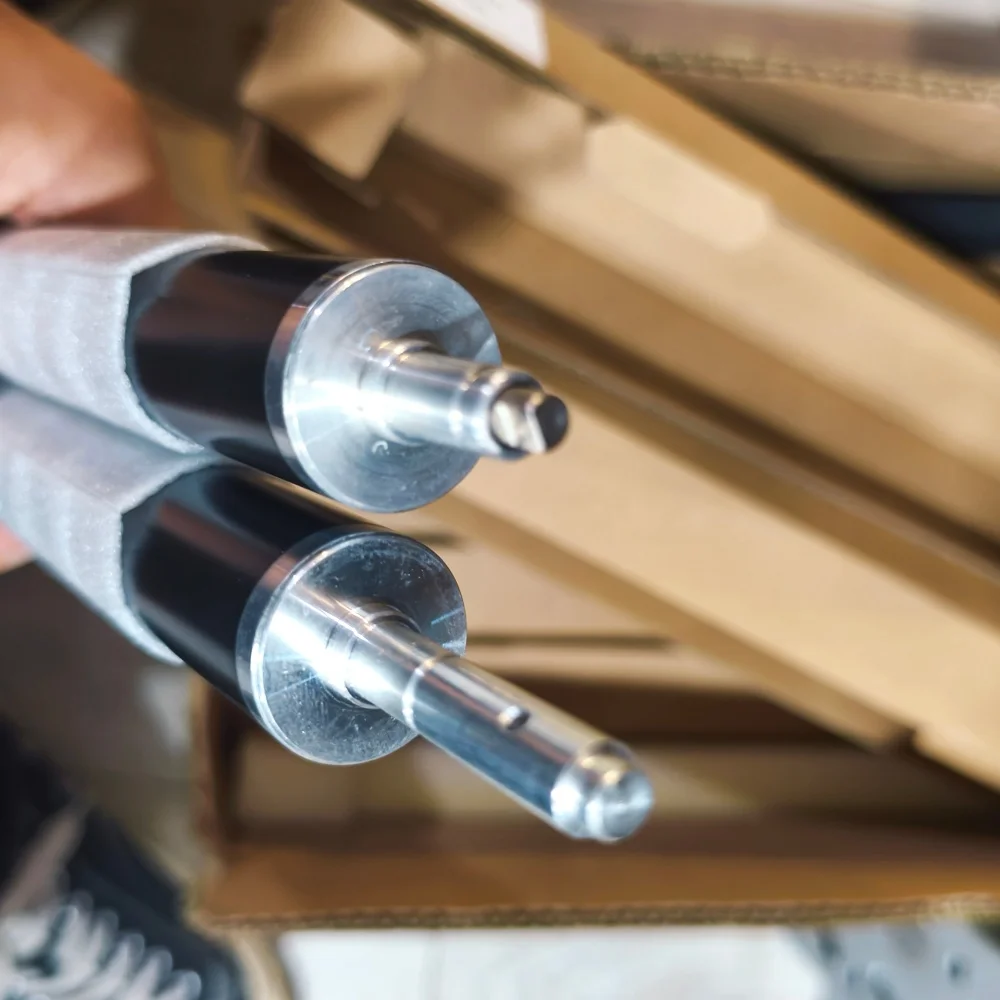 

1pc Developing Magnetic Roller For Use in Canon IR 6055 6065 6075 6255 6265 6275 6555i 6565i 6575i 8105 8095 8085 FM4-5438-010