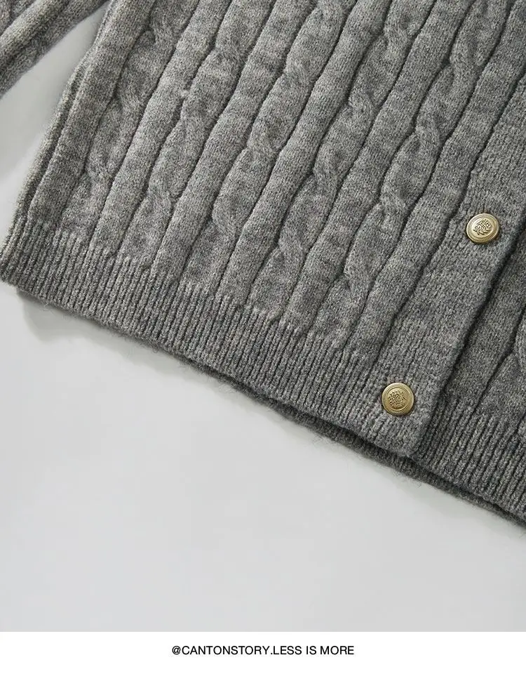 Grey Fake Two-Piece Spliced Polo Collar Long Sleeved Knitted Sweater for Women Autumn Winter College Style Short Outwear Top