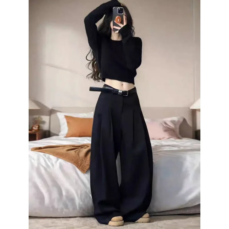 Autumn Hong Kong Style Casual Wide-leg Pants Set for Women's 2026 Super Fire Wear Complete Set of Cool Sister Wear Two-piece Set