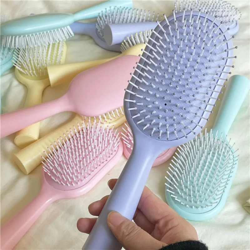 لطيف لون الحلوى تدليك مشط عالية القيمة المحمولة المحمولة مشط الطلاب المنزل استخدام وسادة هوائية مشط ماكياج مشط