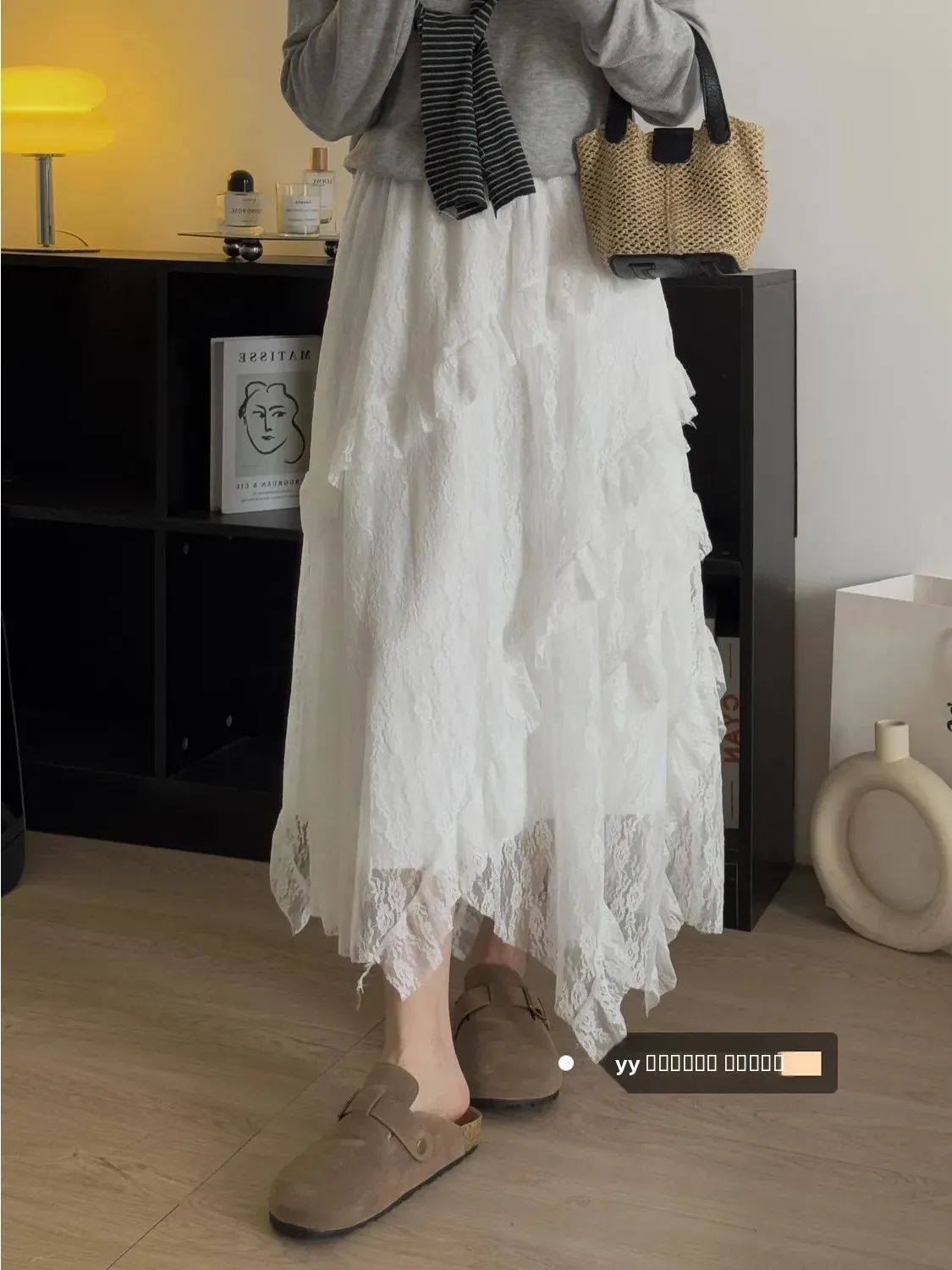 

Корейская кружевная юбка А-силуэта для женщин, весна 2026, новая асимметричная юбка-пэчворк с диагональными вставками и эффектом многослойности